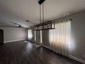 5615 SW 138th Terrace in Ocala, FL - Building Photo - Building Photo