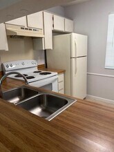 8850 Royal Palm Blvd in Coral Springs, FL - Building Photo - Building Photo