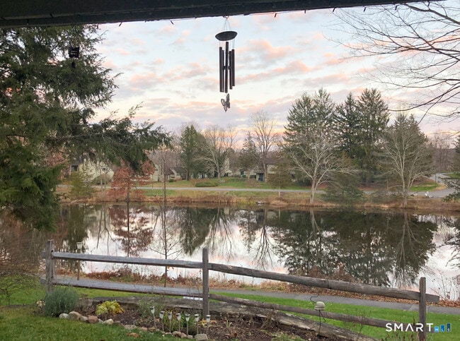 44 Heritage Vlg in Southbury, CT - Building Photo - Building Photo