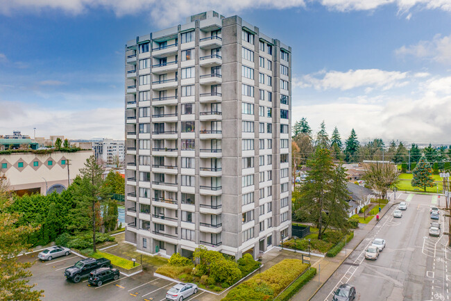 Govesnor House in New Westminster, BC - Building Photo - Building Photo