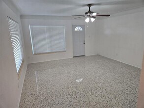 5601 Tangerine Ave S in Gulfport, FL - Building Photo - Building Photo
