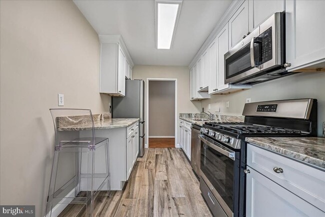 property at 6631 Wakefield Dr