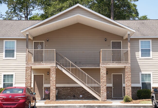 Oak Terrace at Lake Park in Lake Park, GA - Foto de edificio - Building Photo