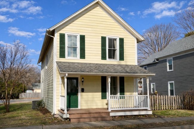 property at 625 Goldsborough St