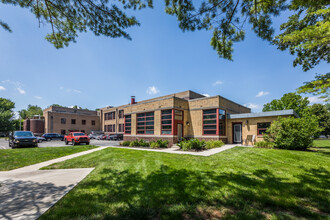 Roberts School Flats in Indianapolis, IN - Building Photo - Building Photo