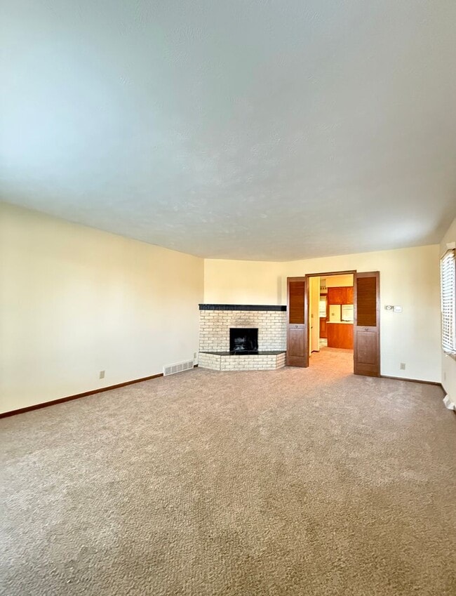 2608 N 93rd St in Omaha, NE - Building Photo - Building Photo