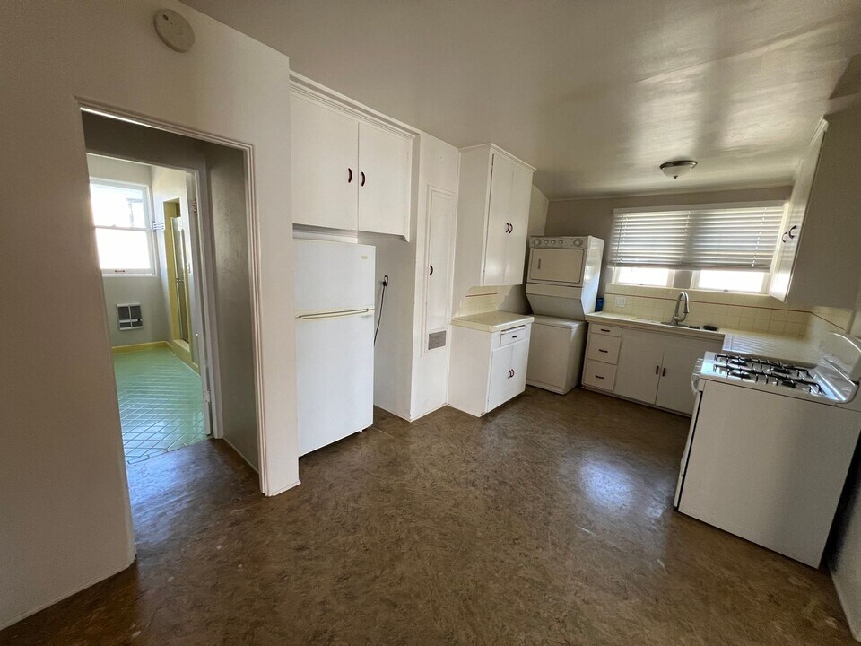 1407 Tyler Ave in San Diego, CA - Building Photo
