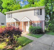 715 Ellington St in Raleigh, NC - Building Photo