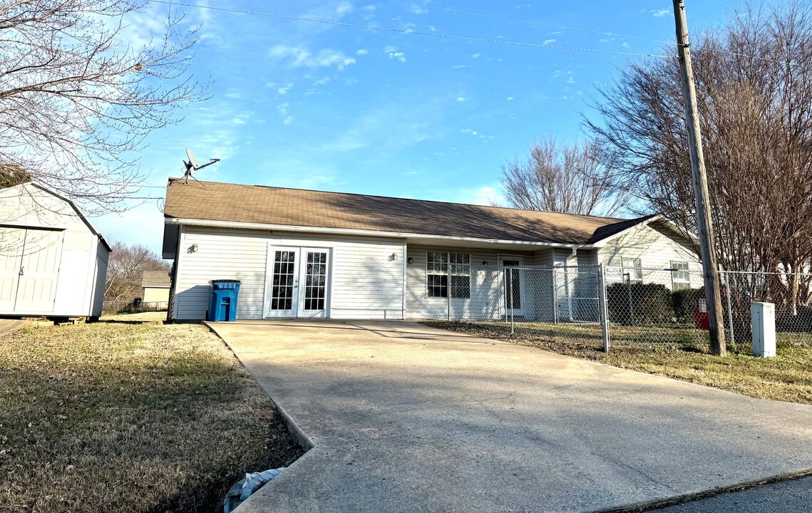 3006 N B St in Mcalester, OK - Building Photo