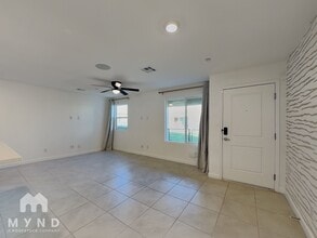 3534 Alpheus River Ave in Las Vegas, NV - Foto de edificio - Building Photo