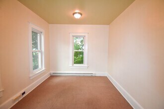 155 N Fairview St in Lock Haven, PA - Building Photo - Building Photo