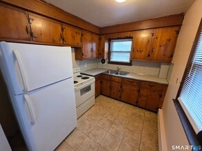 62 Gravel St in Meriden, CT - Building Photo - Building Photo