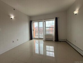 71-66 Parsons Blvd in Queens, NY - Building Photo - Building Photo