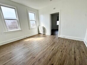 1517 Union Turnpike in North Bergen, NJ - Building Photo - Building Photo