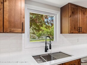8 Cedar Ln in Kerhonkson, NY - Building Photo - Building Photo