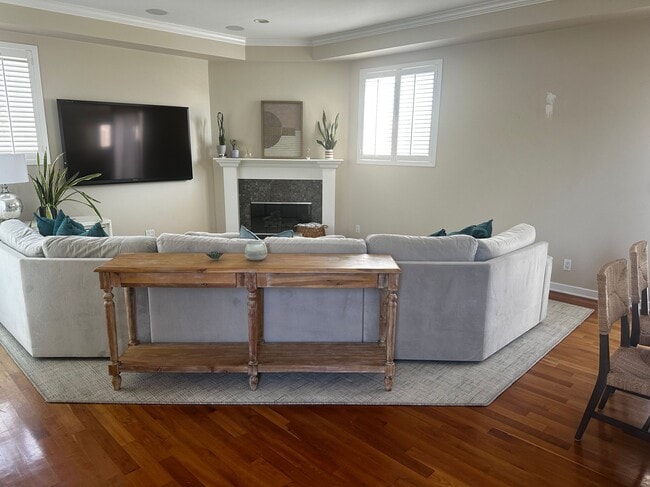 425 11th St in Hermosa Beach, CA - Building Photo - Building Photo