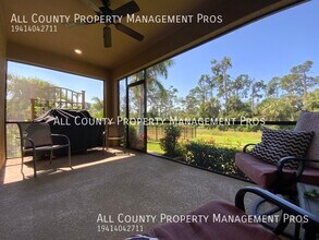 15293 Mille Fiore Blvd in Port Charlotte, FL - Building Photo - Building Photo