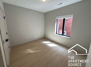 4102 N Sheridan Rd in Chicago, IL - Building Photo - Building Photo