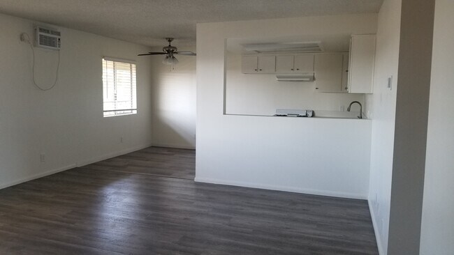 815 Centinela Ave in Inglewood, CA - Building Photo - Building Photo