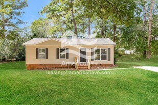 111 Camellia Cir in Gaffney, SC - Building Photo