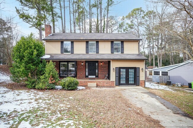 7101 Summerland Dr in Raleigh, NC - Building Photo - Building Photo