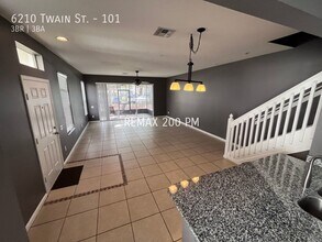 6210 Twain St in Orlando, FL - Building Photo - Building Photo