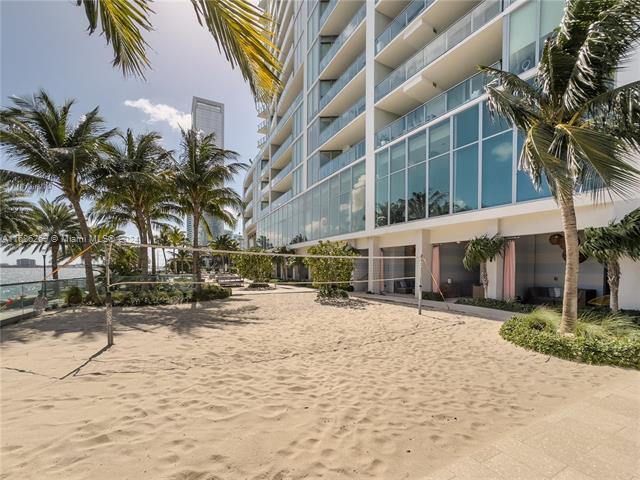 2900 NE 7th Ave, Unit 4104 in Miami, FL - Building Photo - Building Photo