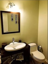 576 Declaration Ln, Unit Unit A in Aurora, IL - Building Photo - Building Photo