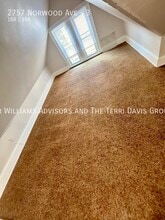 2757 Norwood Ave in Cincinnati, OH - Building Photo - Building Photo