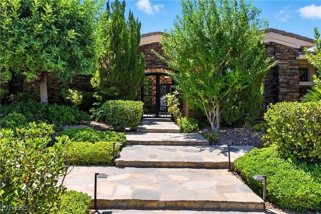 23 Quiet Moon Ln in Las Vegas, NV - Building Photo - Building Photo
