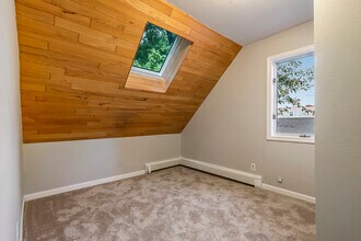 2045 Carroll Ave in St. Paul, MN - Building Photo - Building Photo