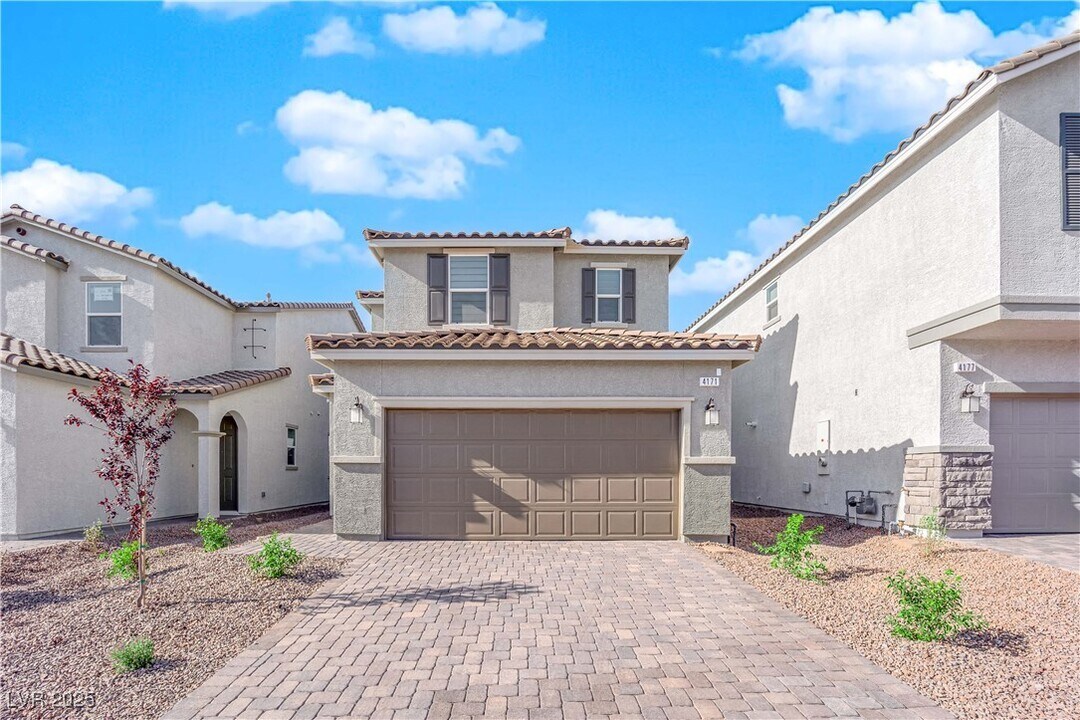 4171 Scarlet Cob Ave in Las Vegas, NV - Building Photo
