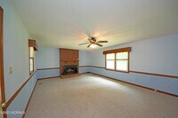 1030 Daniel Dr photo'