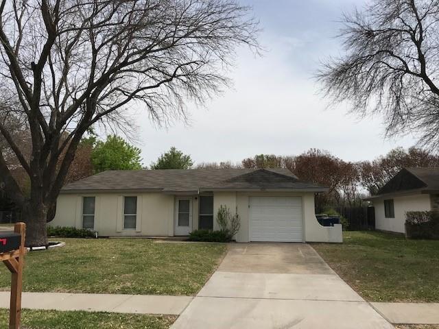 1601 Meridian Way in Garland, TX - Foto de edificio - Building Photo
