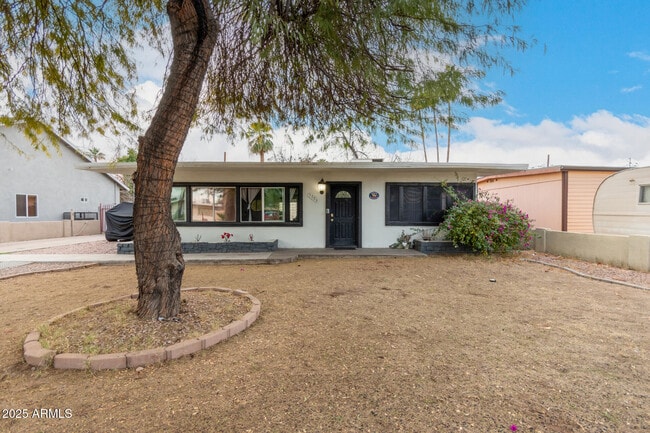 property at 7006 N 14th Ave