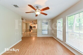 3711 Clear Falls Dr in Houston, TX - Building Photo - Building Photo