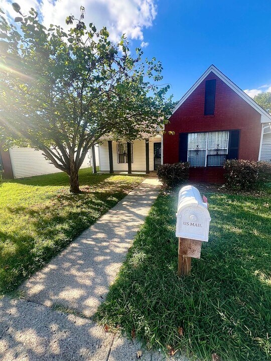 1108 Clay St in Nashville, TN - Building Photo