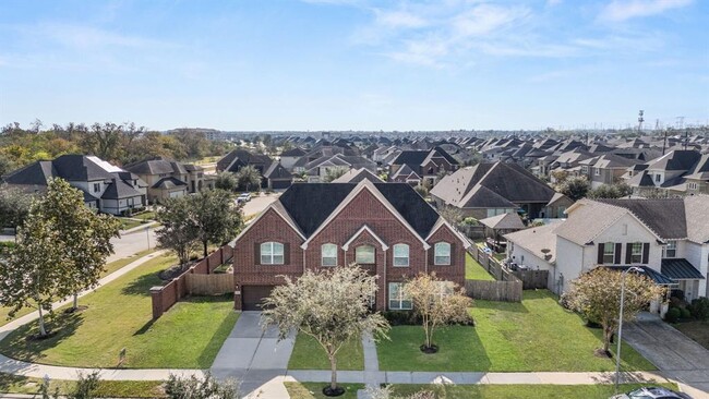 4615 Hollow Chase Ln in Sugar Land, TX - Building Photo - Building Photo