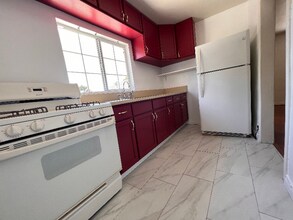 158 S Bonnie Ave in Pasadena, CA - Building Photo - Building Photo