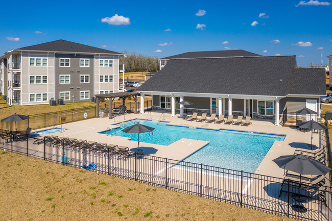 The Pointe at Camellia Commons in Enterprise, AL - Building Photo - Building Photo