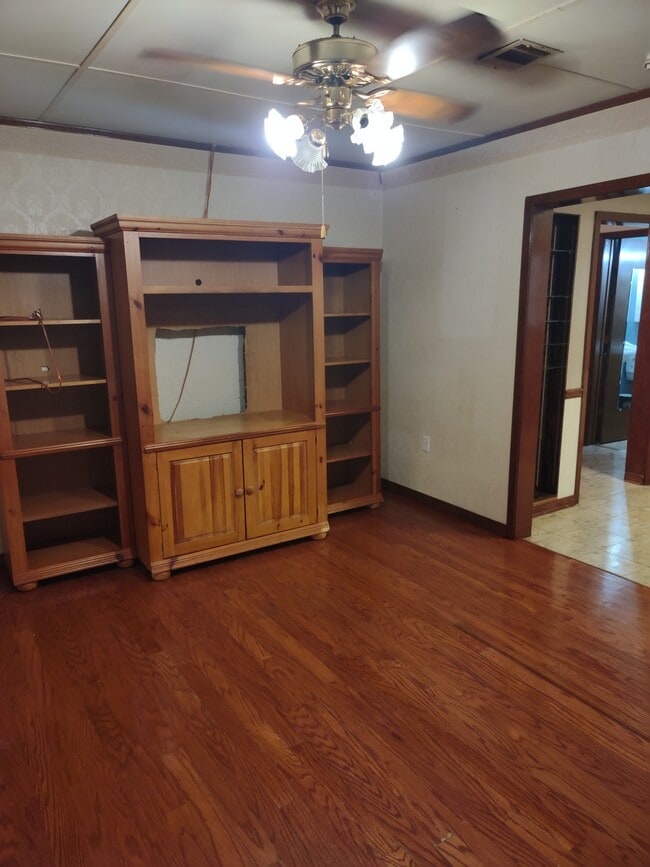 113 Thelma Dr in Lafayette, LA - Foto de edificio - Building Photo