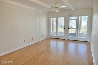 113 Wood Duck Cir in Daytona Beach, FL - Building Photo - Building Photo