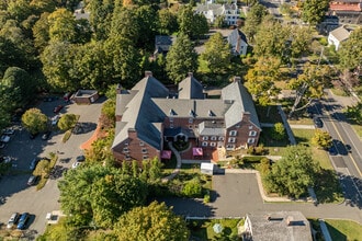 25 Main St in Newtown, CT - Building Photo - Building Photo
