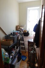 2318 W McLean Ave, Unit 3 in Chicago, IL - Building Photo - Building Photo