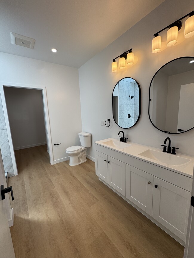 property at 7834 S Harvard Blvd