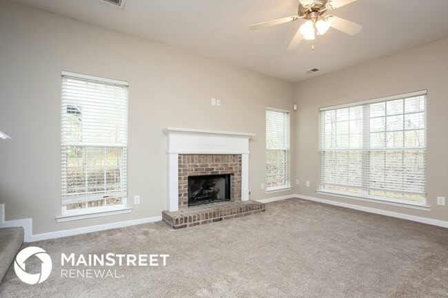 2745 Trellis Oaks Dr SW in Marietta, GA - Building Photo - Building Photo