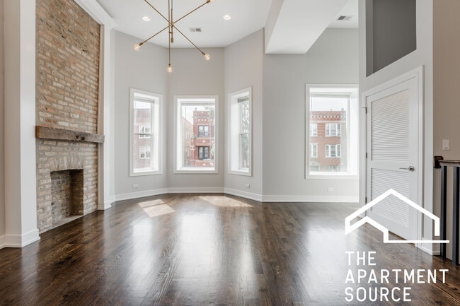 2648 W Augusta Blvd, Unit 2F