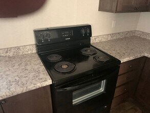 707 Ryan Ave in Odessa, TX - Building Photo - Building Photo