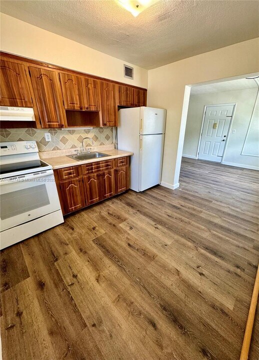 4080 SW 2nd Terrace in Coral Gables, FL - Building Photo