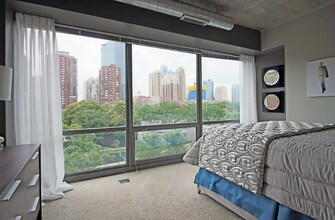 902 S Clark St in Chicago, IL - Building Photo - Building Photo